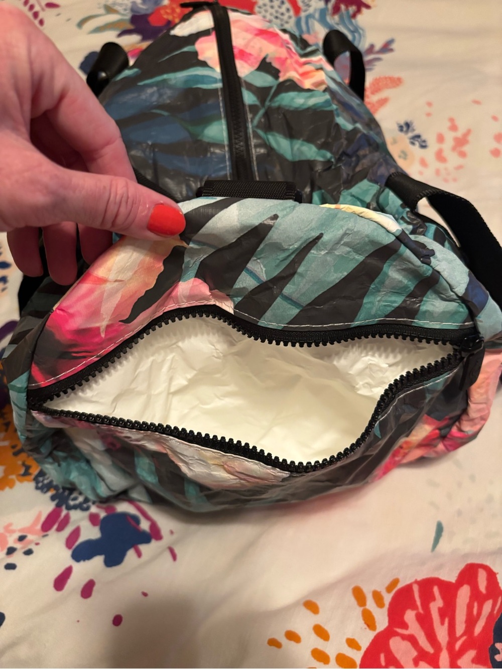 Aloha Hibiscus Duffel Bag - Picture 3 of 5